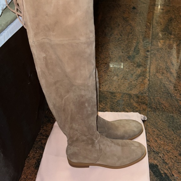 STUART WEITZMAN BOOTS - Picture 2 of 5
